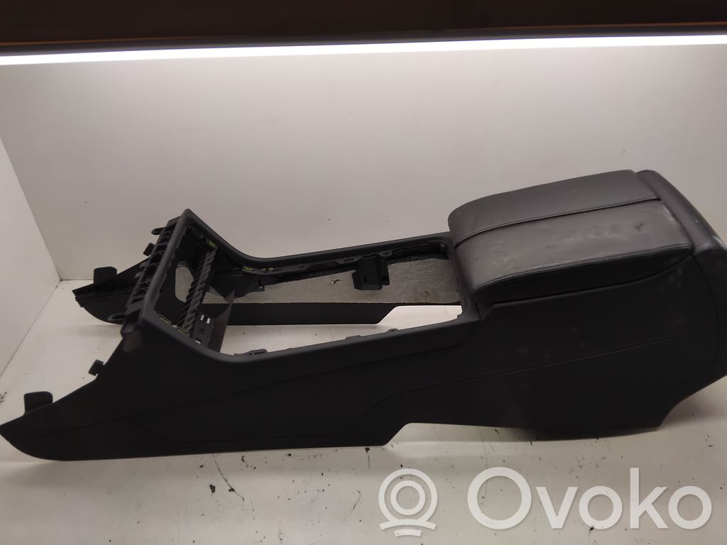Volkswagen Touran II Centrinė konsolė 