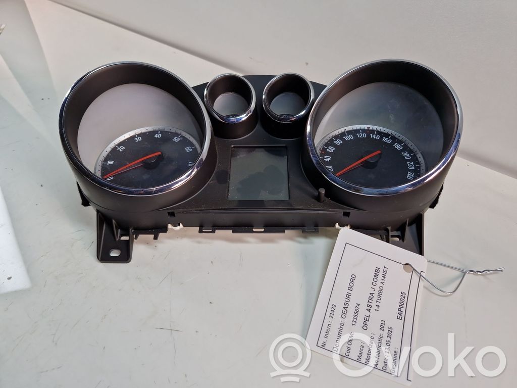 Opel Astra J Speedometer (instrument cluster) 