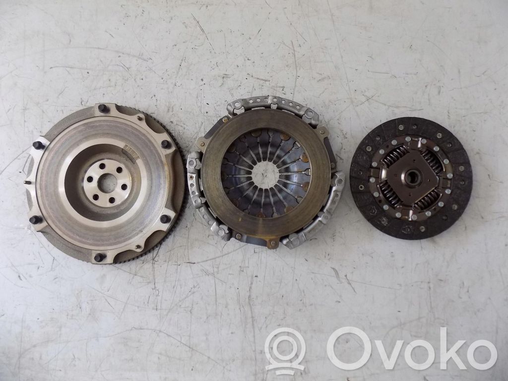 Ford Fiesta Juego de embrague 