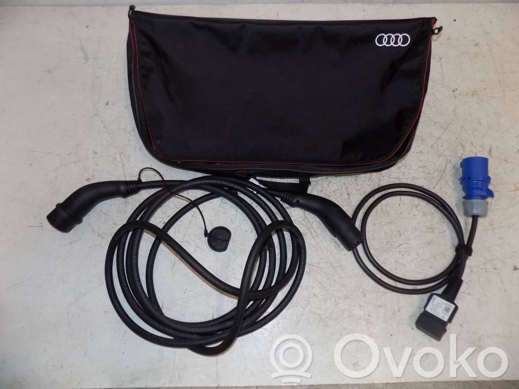 Cable de carga del coche eléctrico   7PP971678FK,4N0971675C