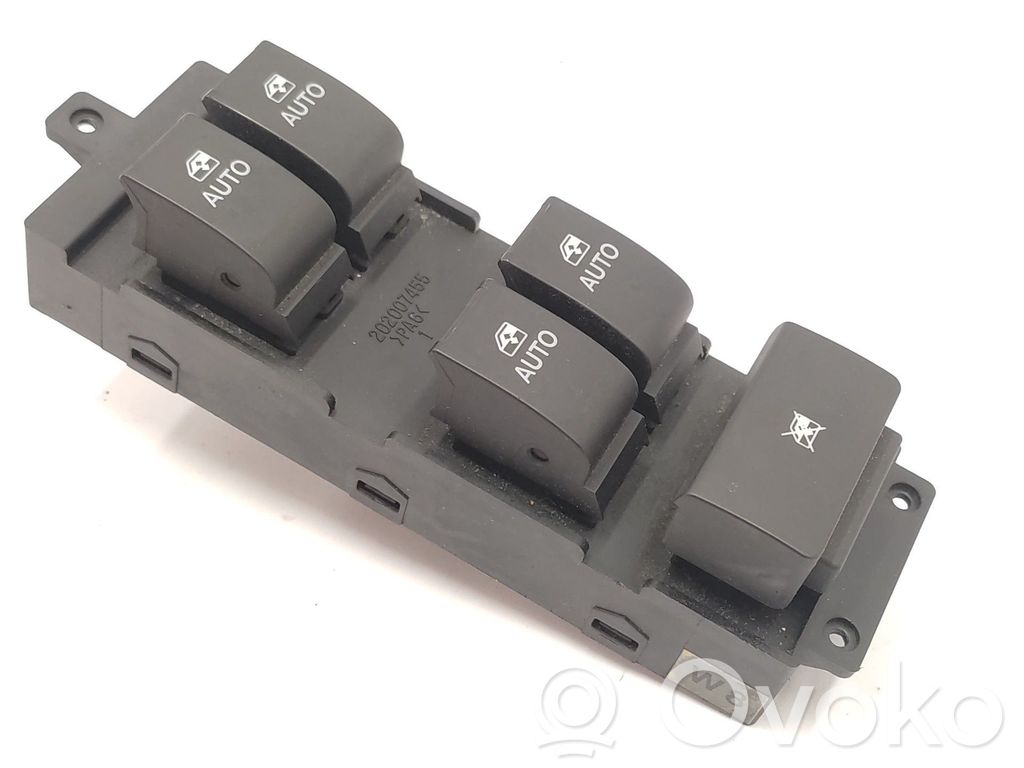 Opel Antara Electric window control switch 