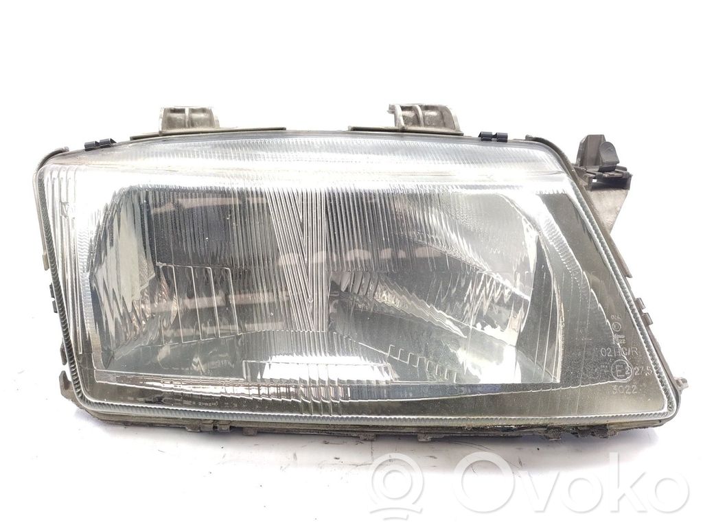Saab 9000 CS Headlight/headlamp 