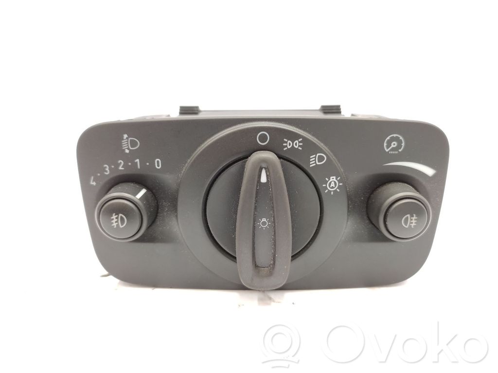 Interruptor de control del panel de luces   8G9T13A024CA,1791489