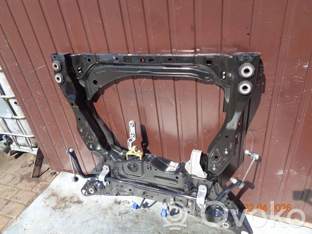 Volvo XC60 Rama pomocnicza przednia 