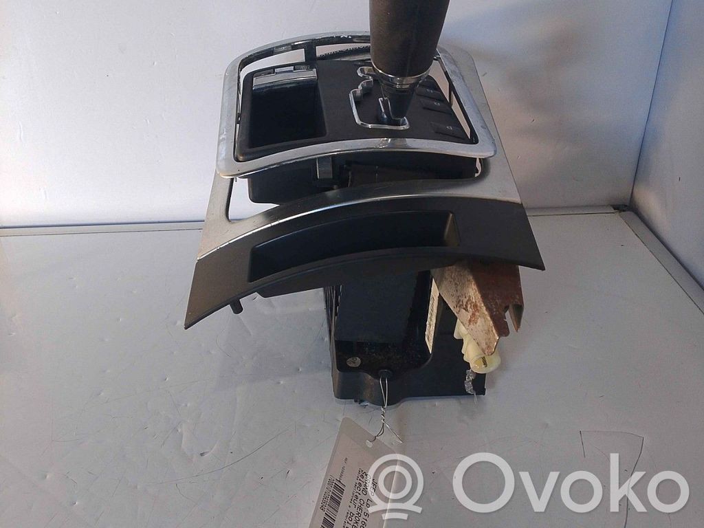 Gear selector   68030533AA