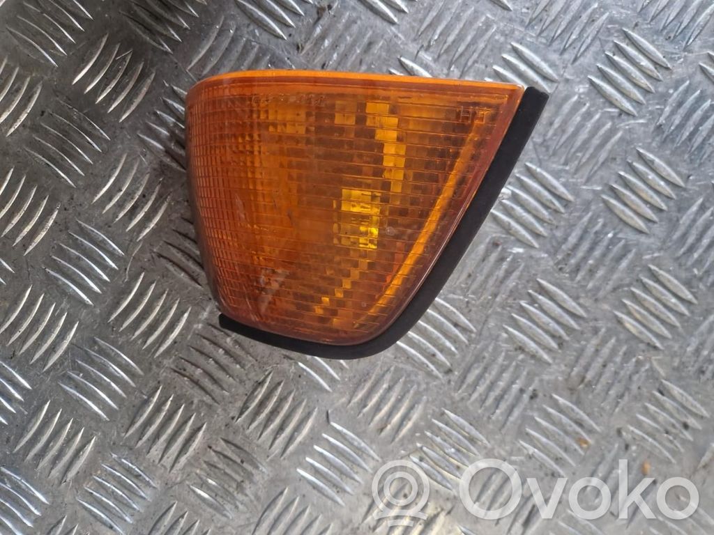 Front indicator light