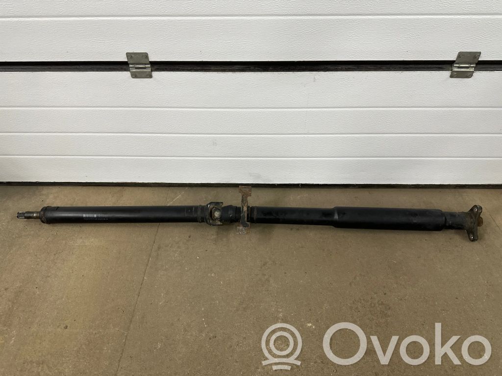 BMW 5 E60 E61 Kardāns komplektā 