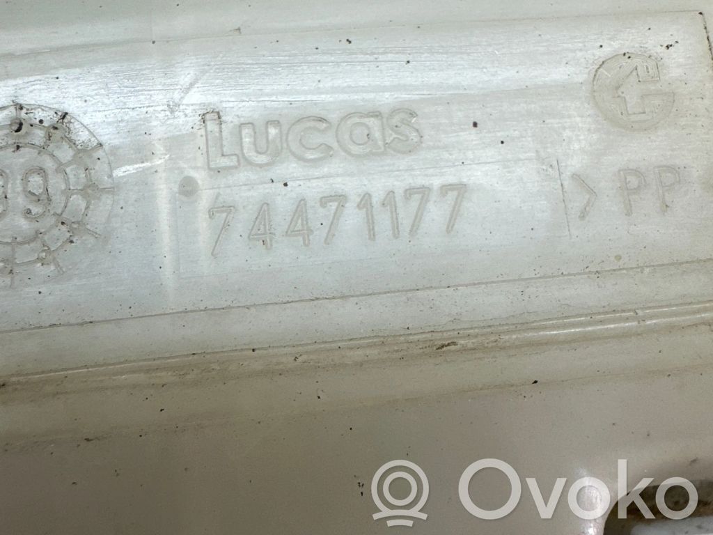 Rover 75 Brake fluid reservoir 