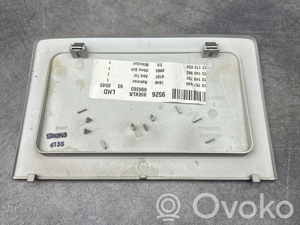Panel oświetlenia wnętrza kabiny   24421138,273893313