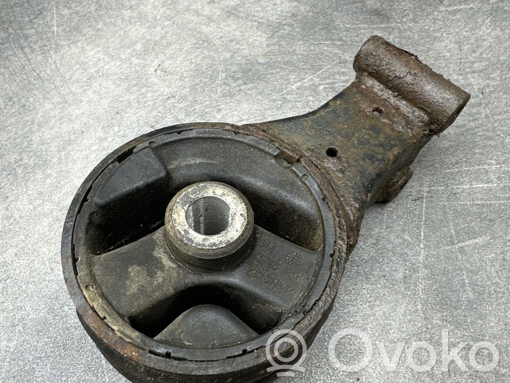 Opel Vectra C Engine mount bracket 