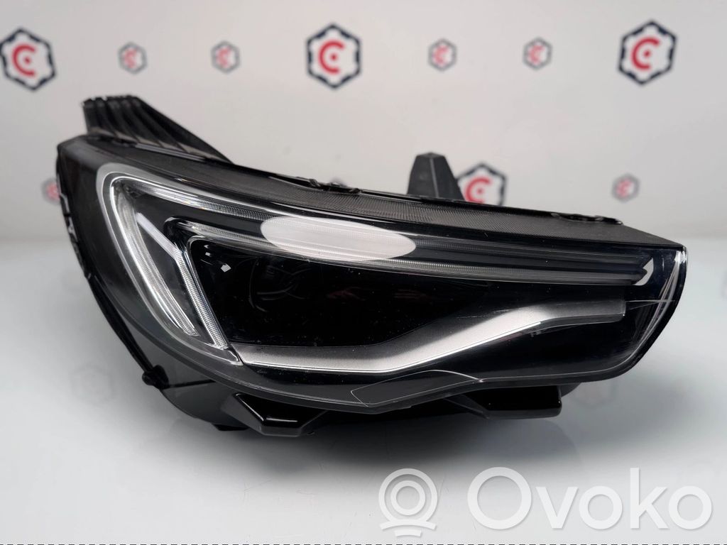Opel Grandland X Lampa przednia 
