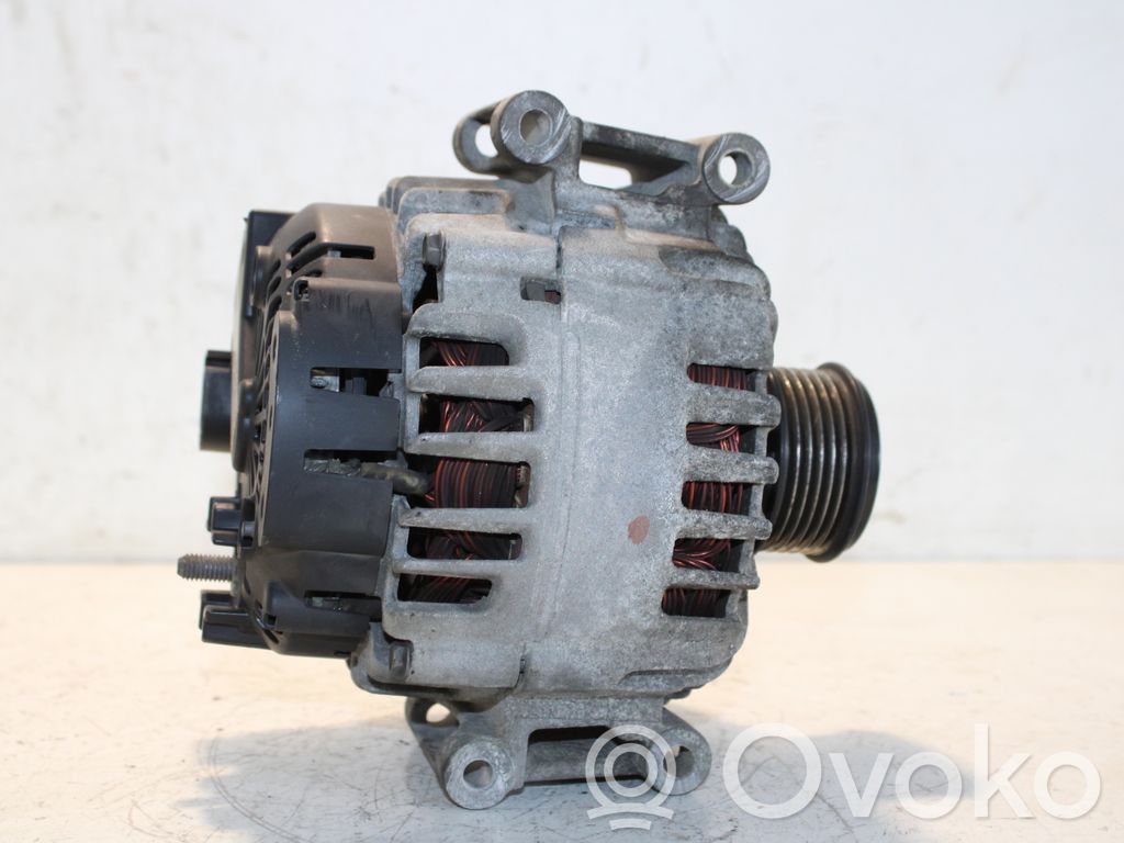 Audi A4 S4 B8 8K Generator/alternator 