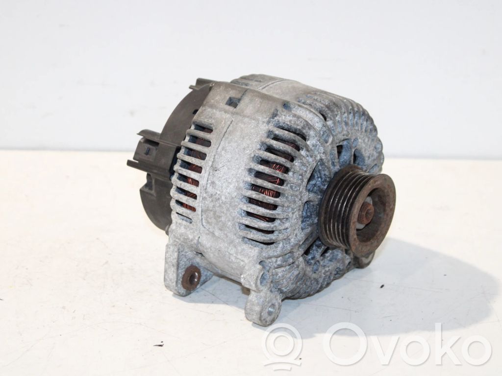 Audi A4 S4 B7 8E 8H Alternador 