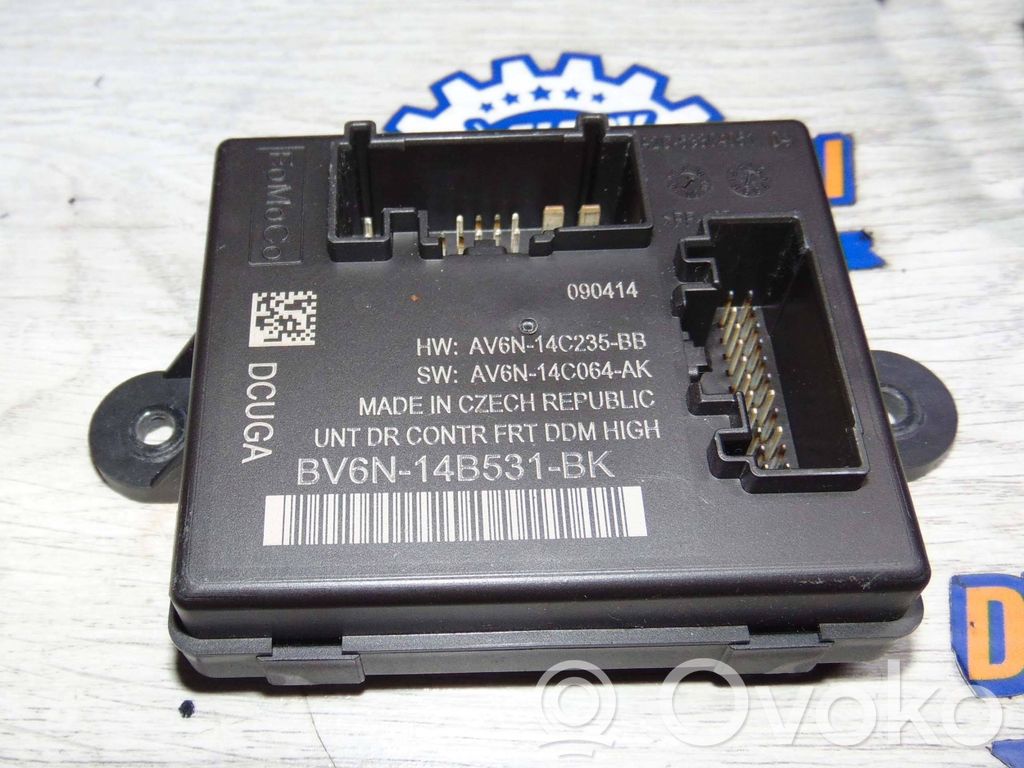 Ford Focus Door control unit/module 