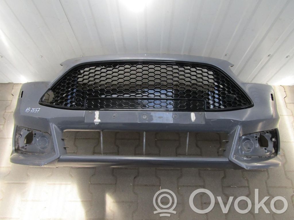 Ford Focus Parachoques delantero 