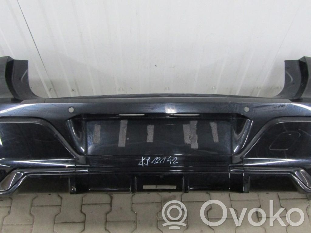 BMW 7 G70 Parachoques 