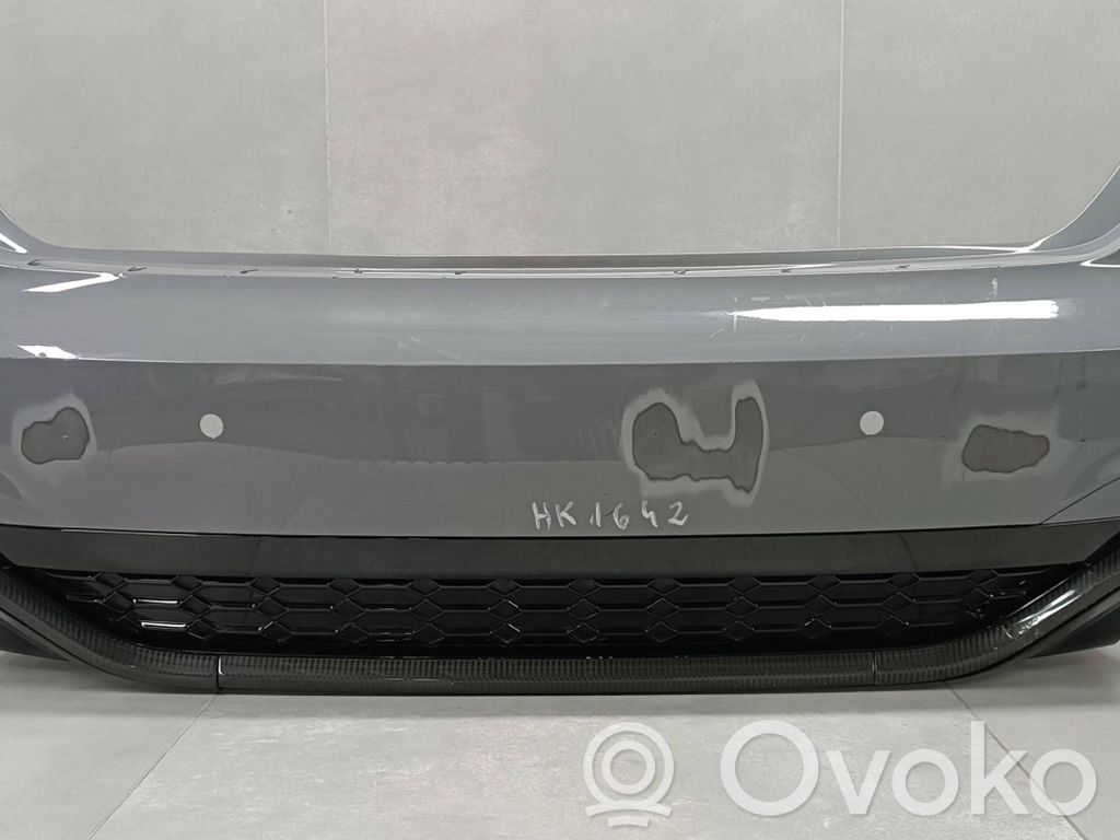 Bamperis   8W6807511H