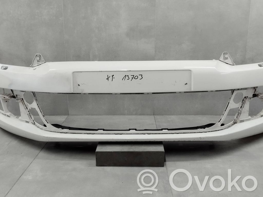 Volkswagen Scirocco Parachoques delantero 