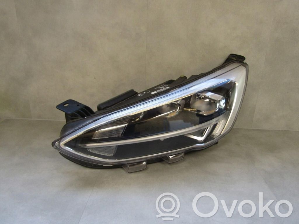Ford Focus Headlight/headlamp 