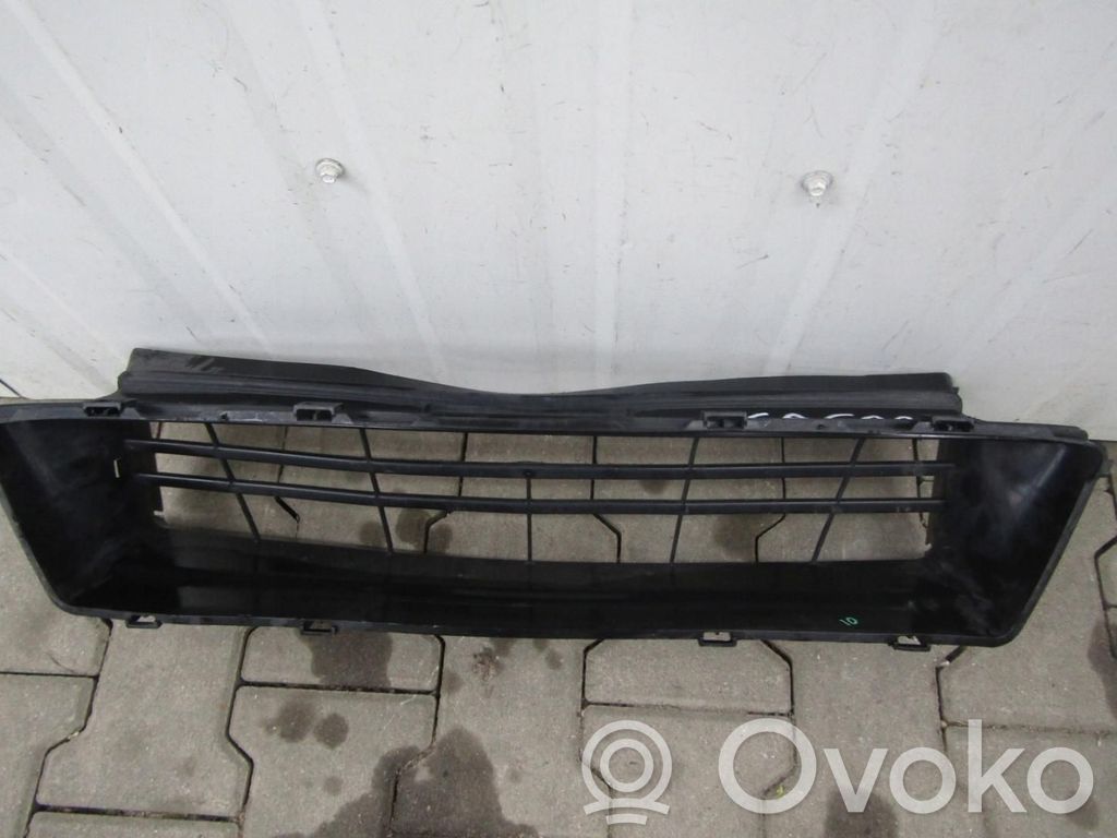 Ford Escort Radiatoru dekoratīvā apdare 