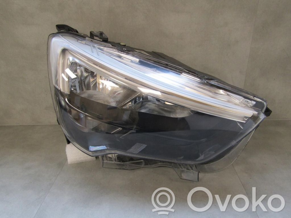 Opel Combo E Headlight/headlamp 