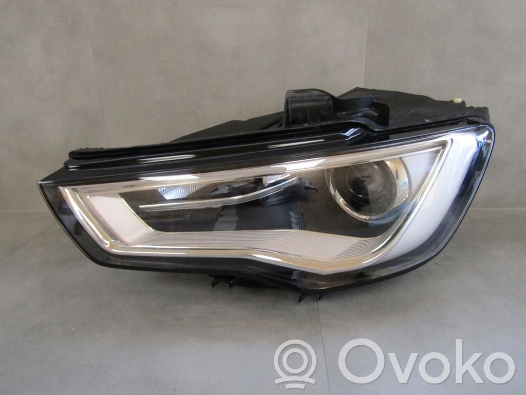 Audi A3 S3 8V Headlight/headlamp 