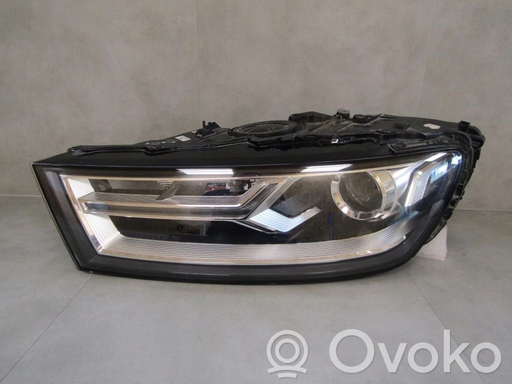 Audi Q7 4M Headlight/headlamp 