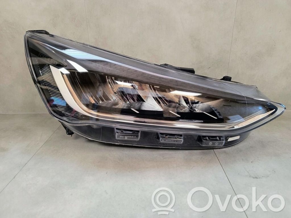 Ford Focus Headlight/headlamp 