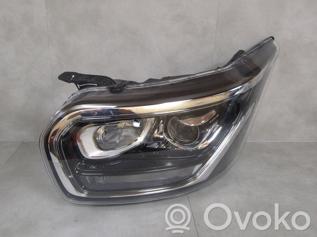 Ford Transit Custom Etu-/Ajovalo 