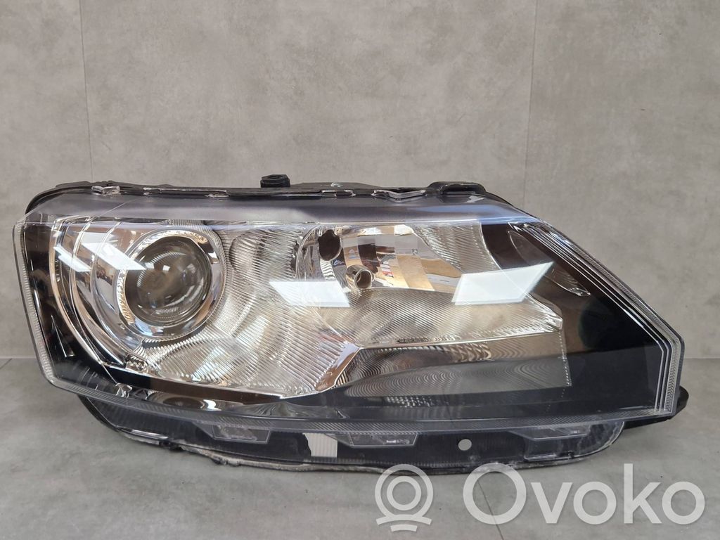 Skoda Rapid (NH) Scheinwerfer 