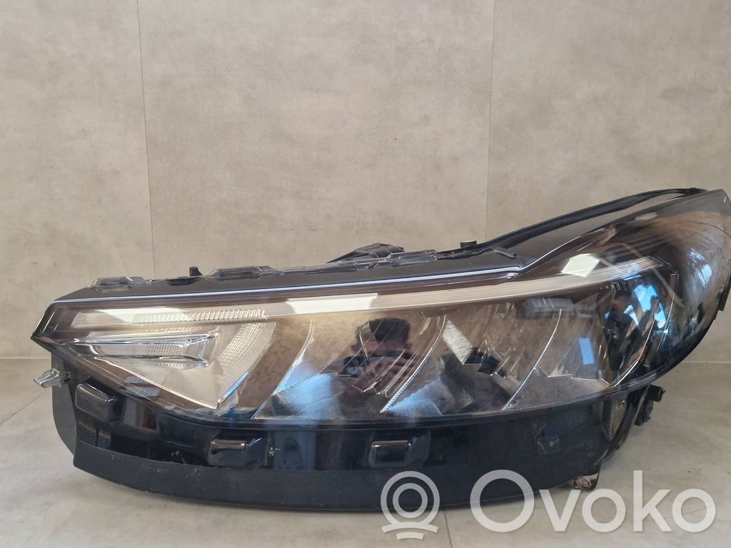 Ford Kuga III Headlight/headlamp 