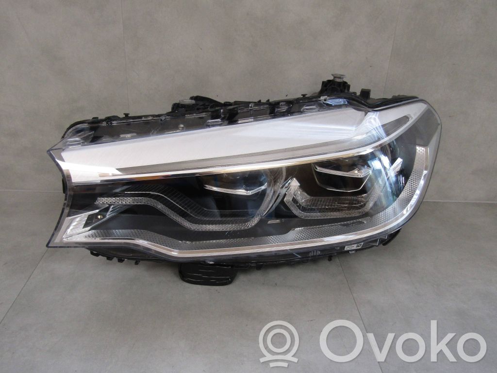 BMW 5 G30 G31 G38 Scheinwerfer 