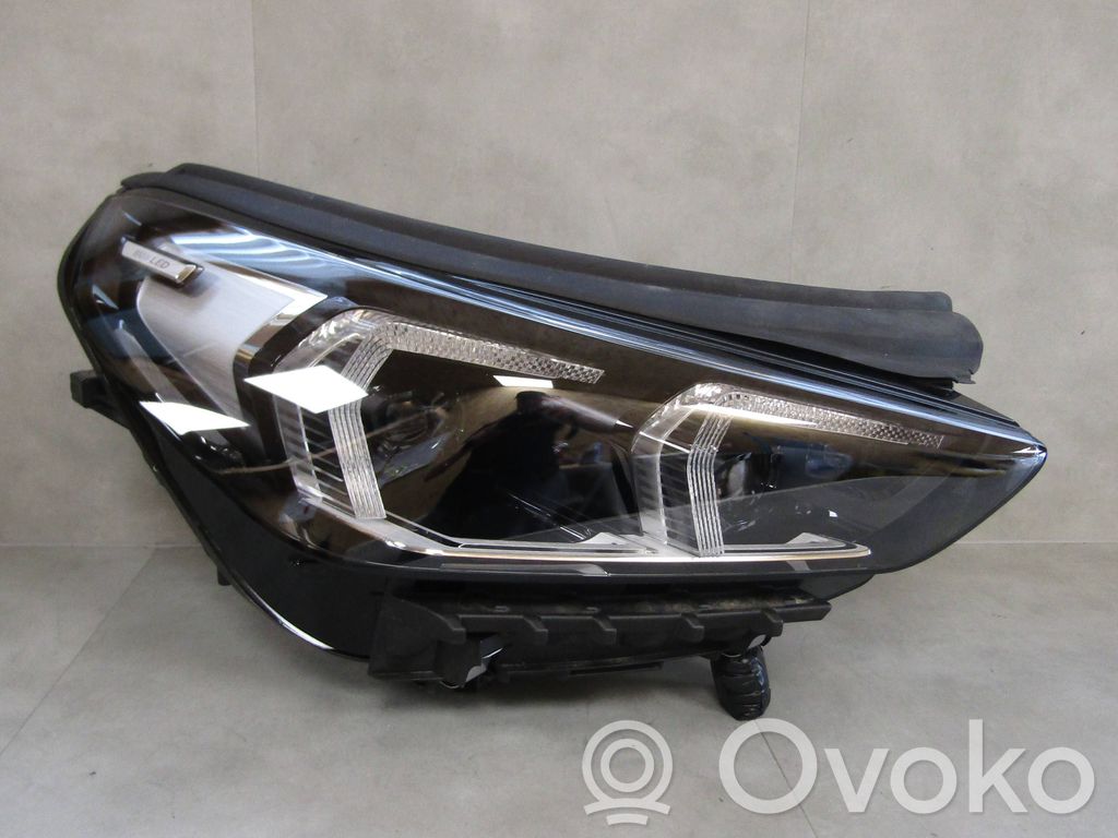 BMW X1 U11 Scheinwerfer 