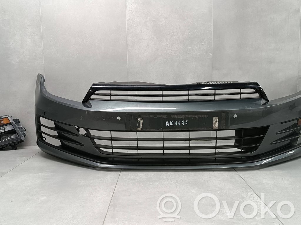 Volkswagen Scirocco Parachoques delantero 