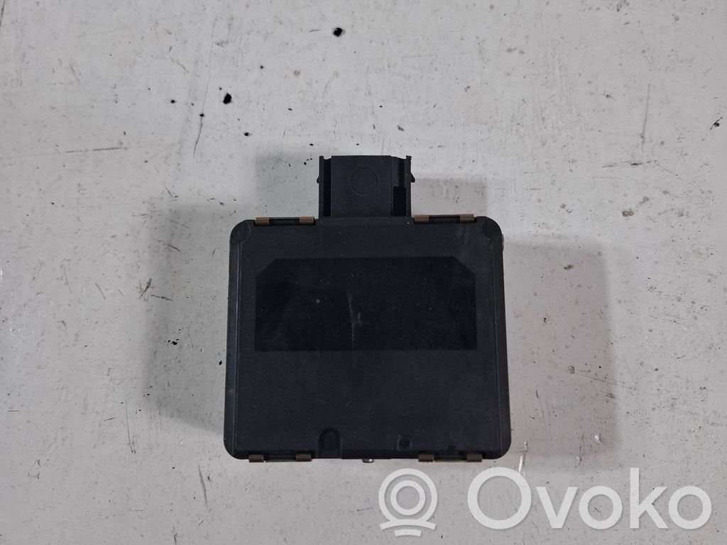 Volkswagen PASSAT B8 Radar / Czujnik Distronic 