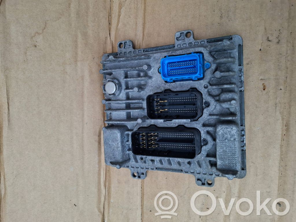 Opel Astra K Engine control unit/module 