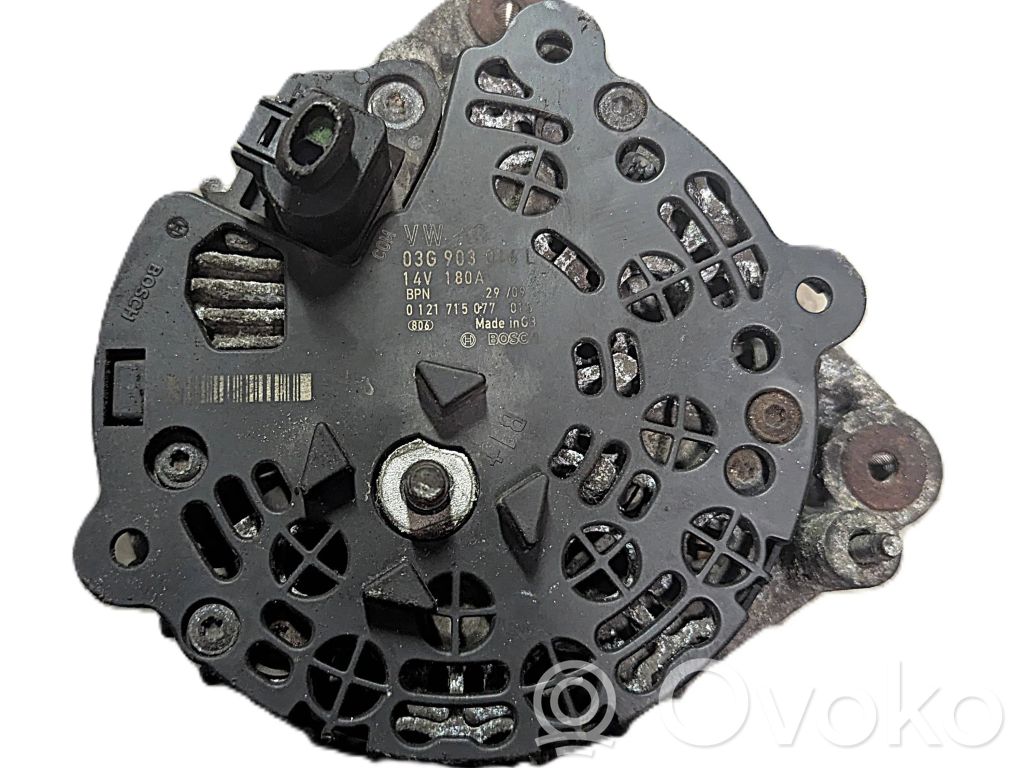 Audi A4 S4 B8 8K Generatorius 