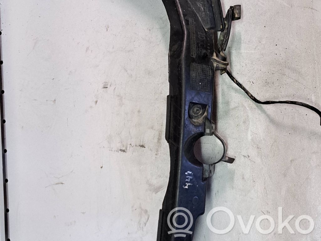 BMW 5 F10 F11 Rear bumper mounting bracket 