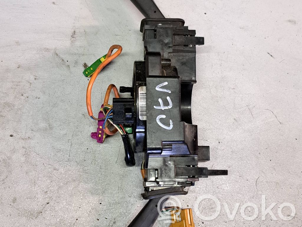 Volvo V70 Wiper turn signal indicator stalk/switch 