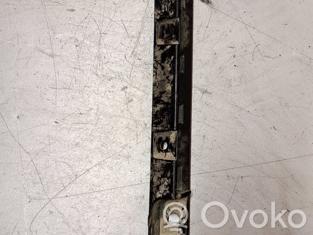 BMW 1 E81 E87 Kita išorės detalė 