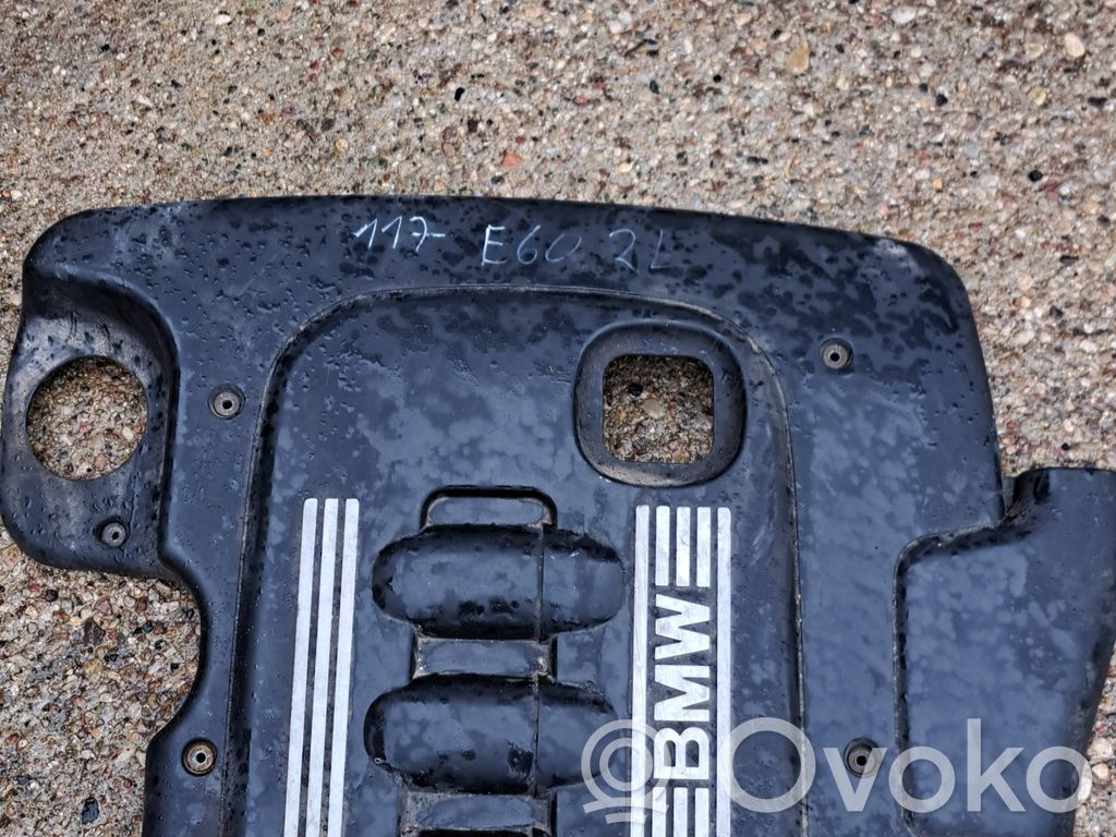 BMW 5 E60 E61 Variklio dangtis (apdaila) 