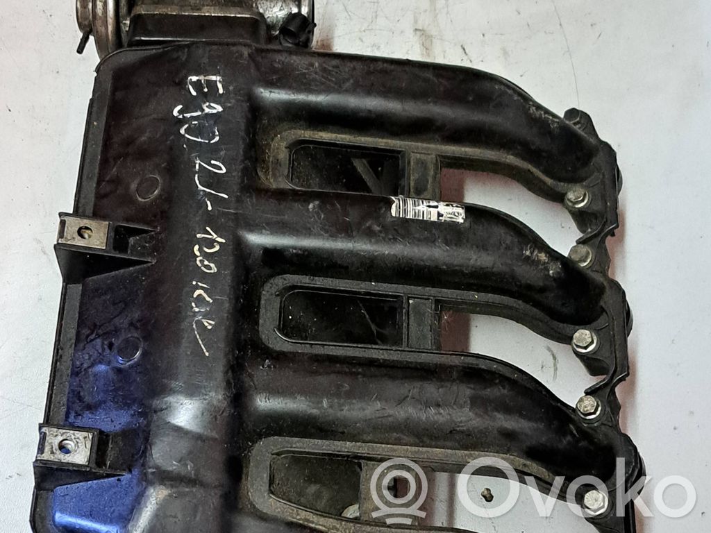BMW 3 E90 E91 Intake manifold 