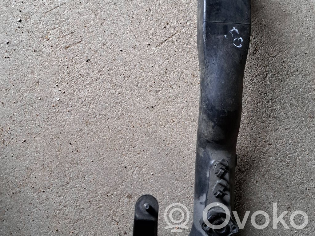 Audi A4 S4 B7 8E 8H Wąż / Rura intercoolera 