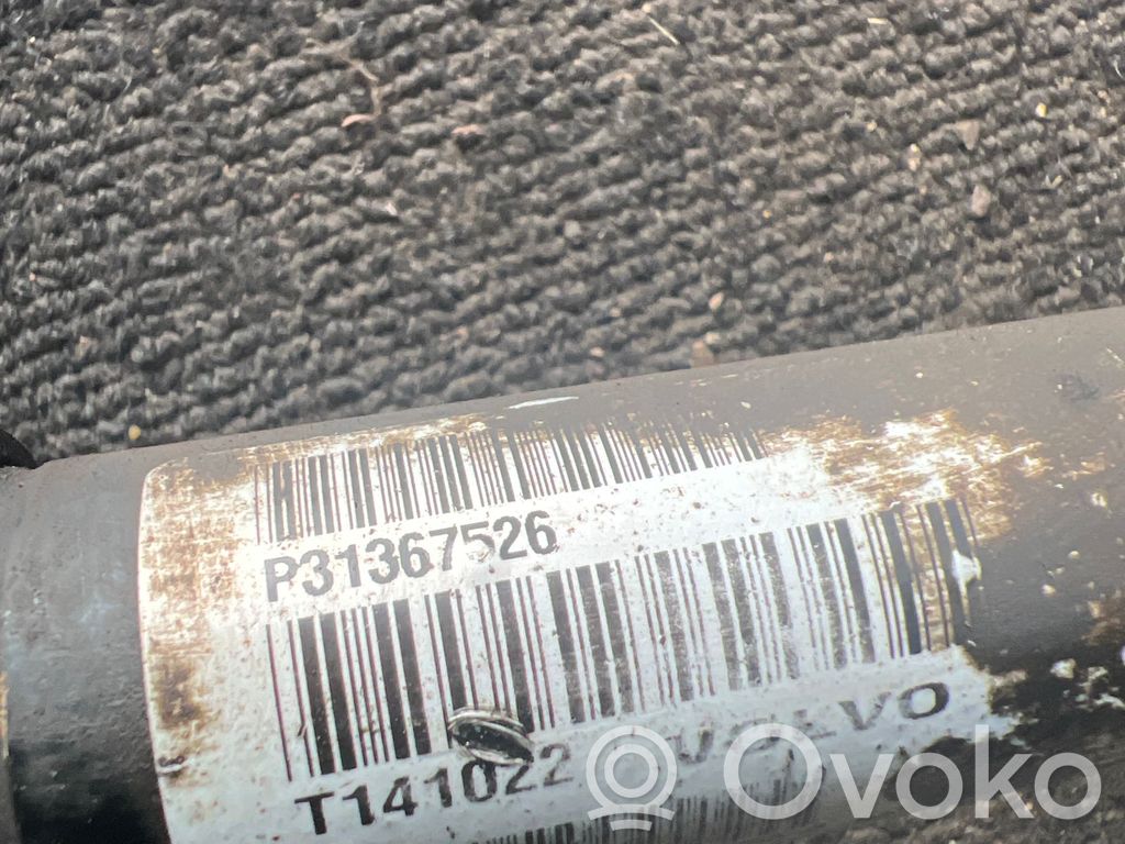 Volvo V60 Priekinis pusašis 