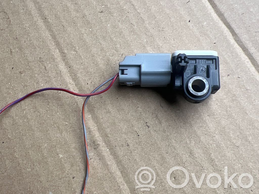 Volvo XC60 Senzor impact/declanșare airbag 