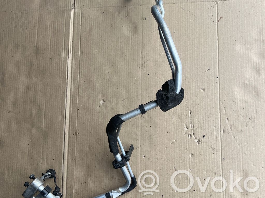 Volvo XC60 Conductă/furtun aer condiționat (A/C) 
