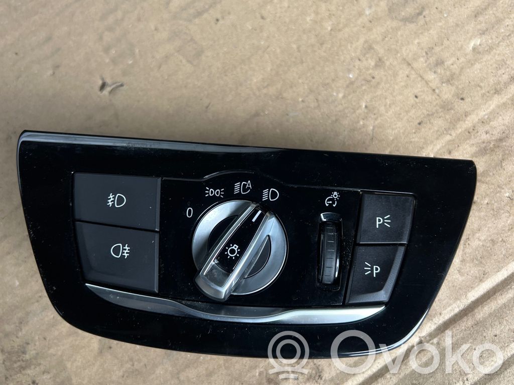 BMW 5 G30 G31 G38 Comutator lumini 