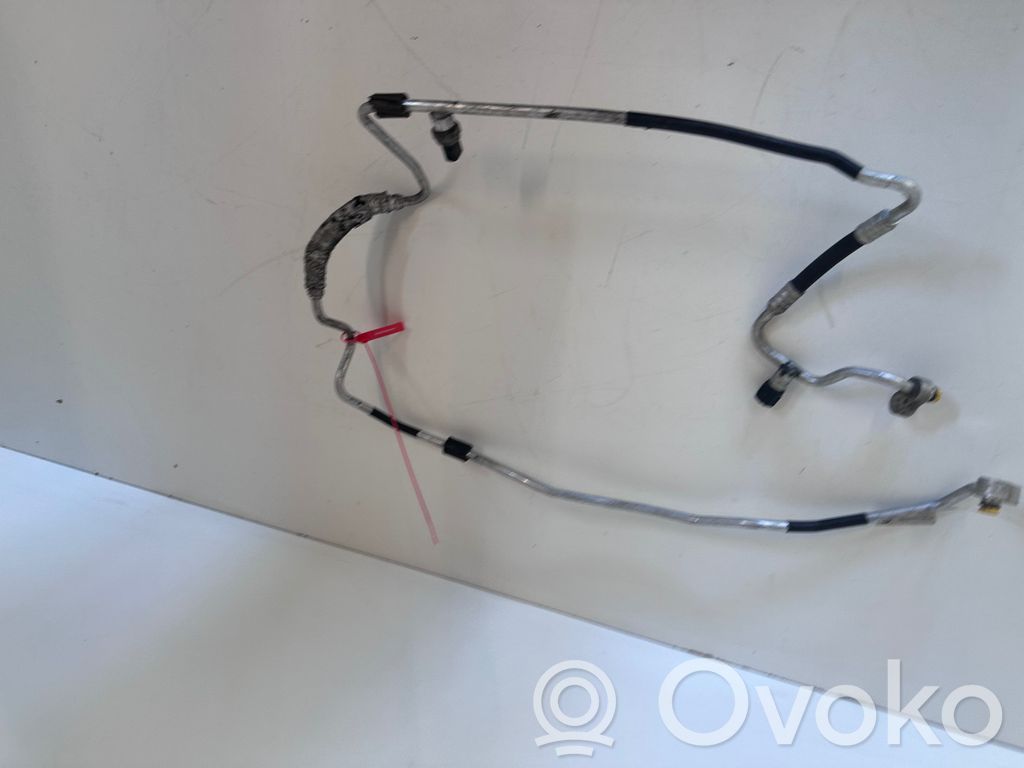 BMW 3 E90 E91 Air conditioning (A/C) pipe/hose 