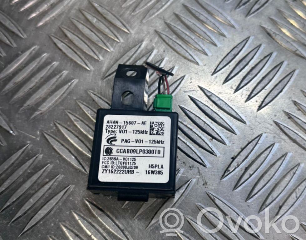 Virtalukko   AH4N15607AE,CCAB09LP0300T0