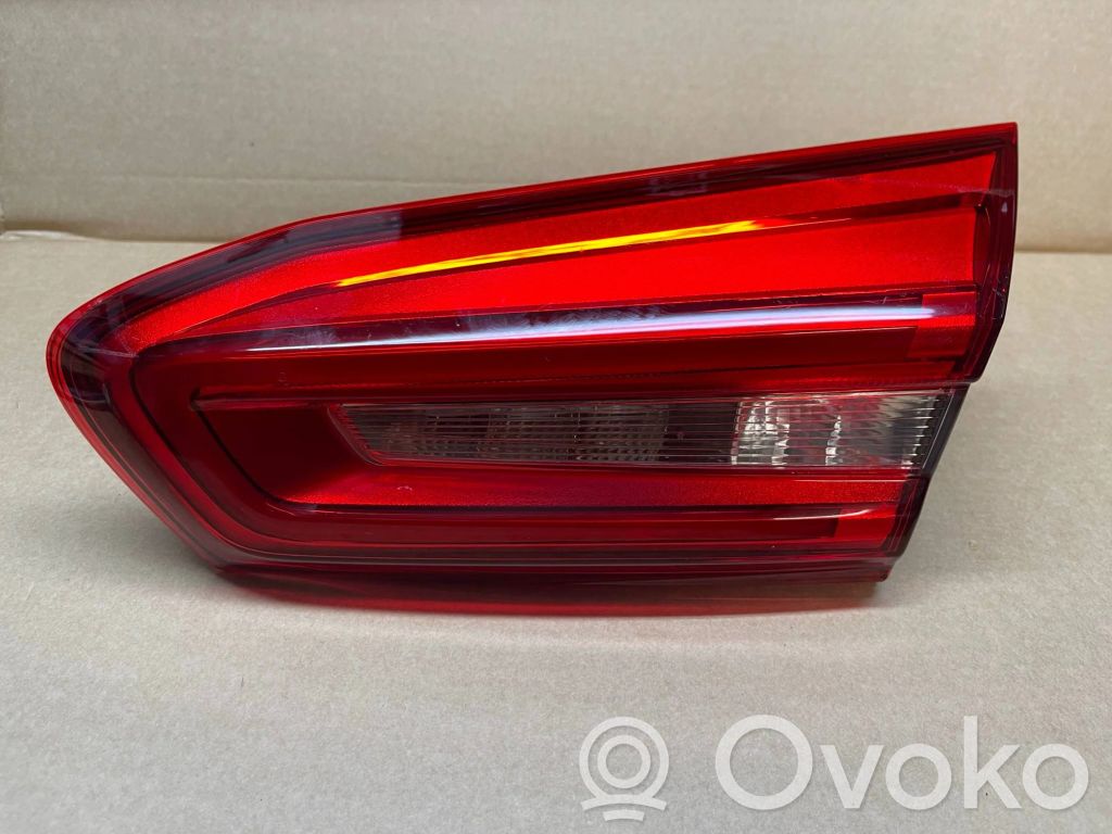 Ford Focus Tailgate rear/tail lights 